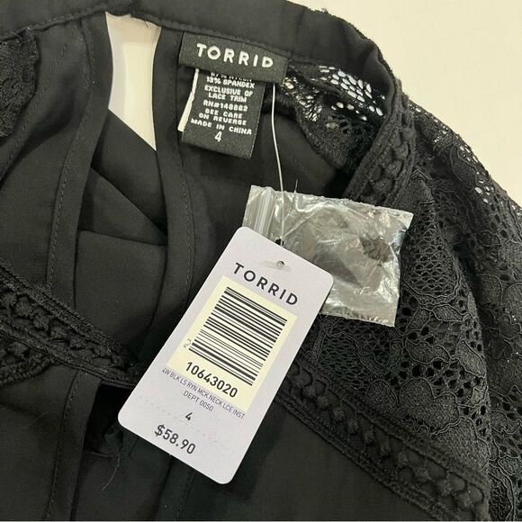 Torrid Chiffon Keyhole Neck Lace Shoulder Bell Sleeves Size 4 Top - Picture 8 of 11